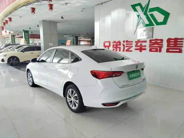 Buick Verano — Фото автомобиля 8