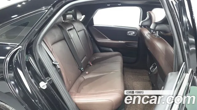 Hyundai Ioniq 6 — Фото автомобиля 11