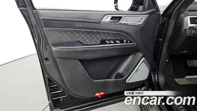 KG_Mobility_Ssangyong Rexton All Rexton Дизель 2.2 4WD — Фото автомобиля 24