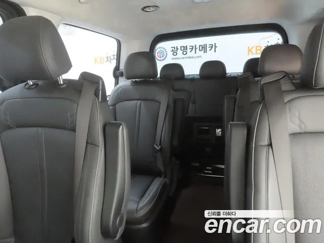 Hyundai Staria — Фото автомобиля 10