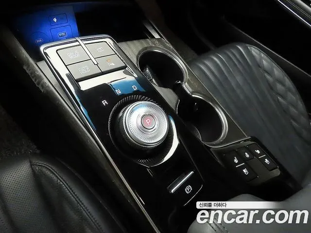 Kia K8 K8 Hybrid — Фото автомобиля 10