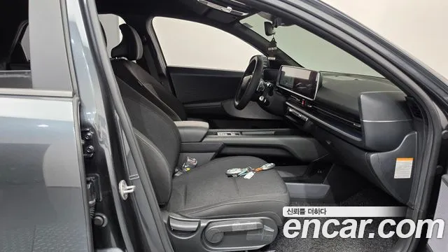 Hyundai Ioniq 6 — Фото автомобиля 26