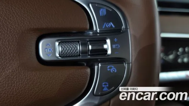 Genesis GV70 2.5T Бензин AWD — Фото автомобиля 14