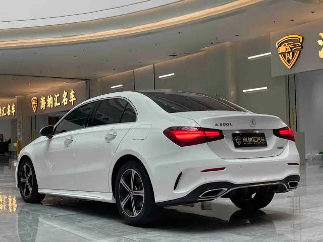 Mercedes-Benz A-Class — Фото автомобиля 4