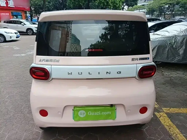 Wuling Hongguang Mini EV — Фото автомобиля 5