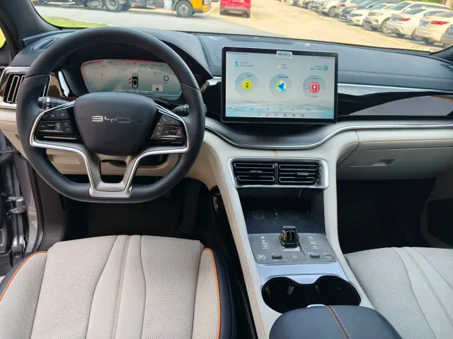 BYD Song PLUS — Фото автомобиля 12