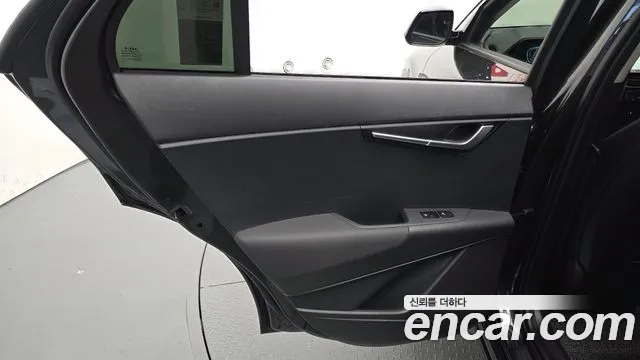 Kia Niro The All New — Фото автомобиля 14