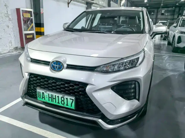 Toyota Wildlander — Фото автомобиля 2