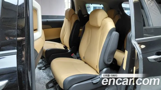 Kia Canival Carnival 4 поколение Бензин 9 мест Signature — Фото автомобиля 12