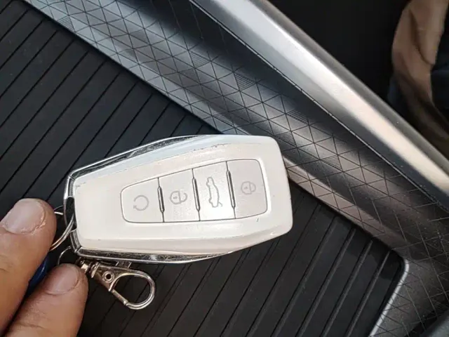 Geely Xingrui — Фото автомобиля 8