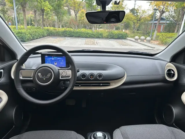 Wuling Bingo — Фото автомобиля 6