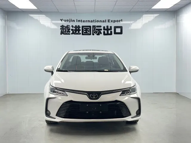 Toyota Corolla — Фото автомобиля 2