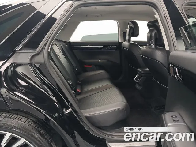Hyundai Grandeur GN7 — Фото автомобиля 17