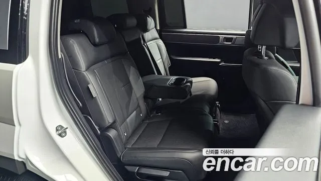 Hyundai Santafe Santa Fe (MX5) Бензин 2.5T 2WD — Фото автомобиля 11