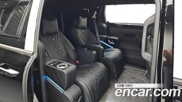 Kia Canival Новый Carnival 4 поколение Бензин 9 мест Hi-Limousine (Спецкузов) — Фото автомобиля 10
