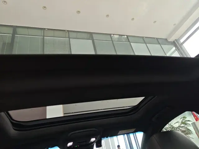 Cadillac CT5 — Фото автомобиля 17