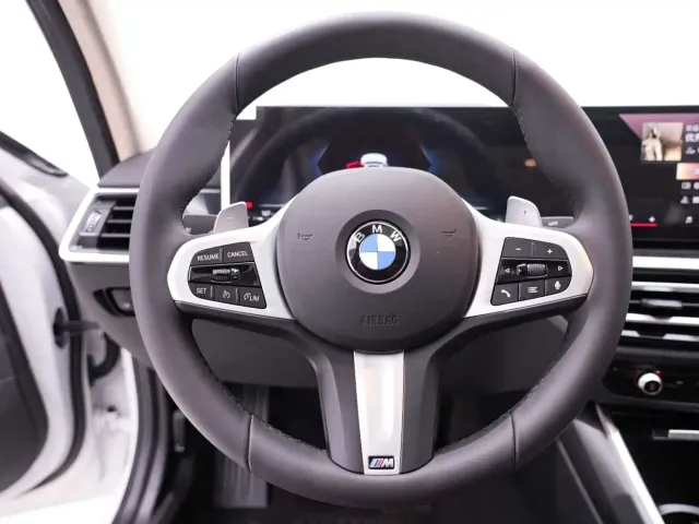BMW 3 Series — Фото автомобиля 23