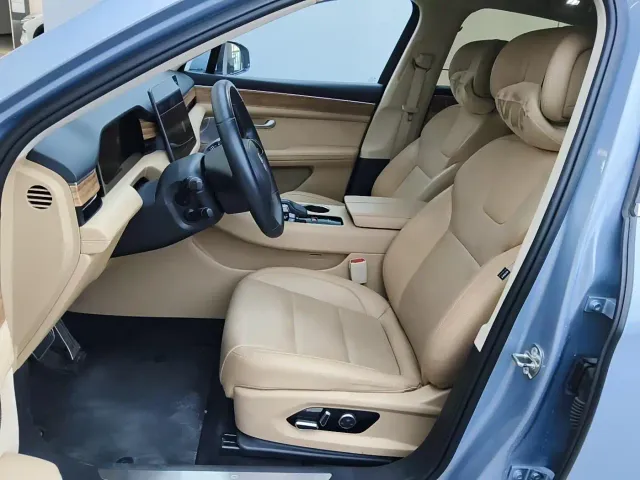 Aito M5 — Фото автомобиля 5