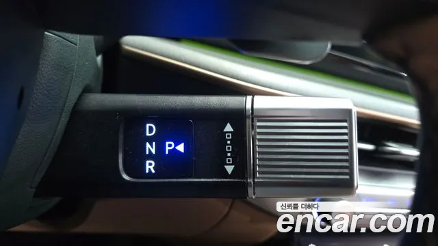 Hyundai Grandeur GN7 — Фото автомобиля 9