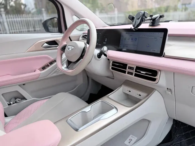 Geely Geometry E Firefly — Фото автомобиля 8