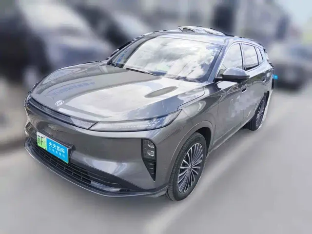 Фотография автомобиля — Dongfeng Aeolus L8