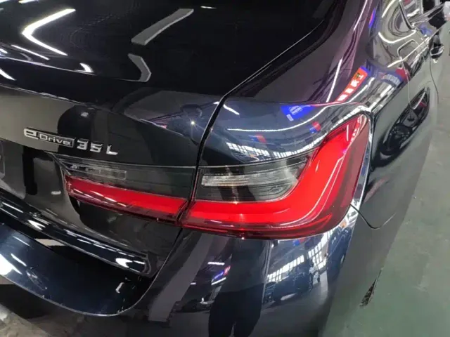 BMW i3 — Фото автомобиля 7