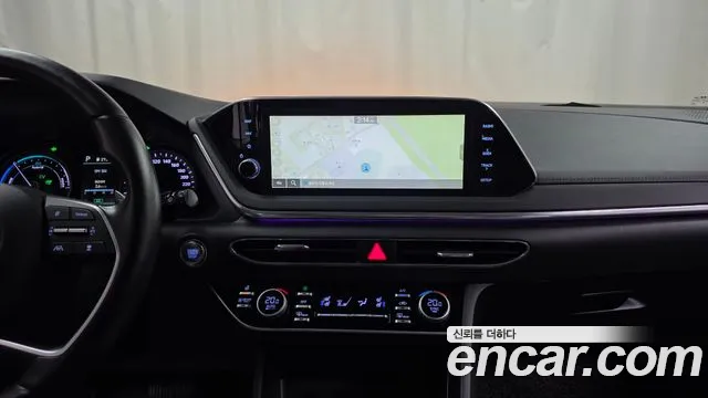 Hyundai Sonata — Фото автомобиля 14