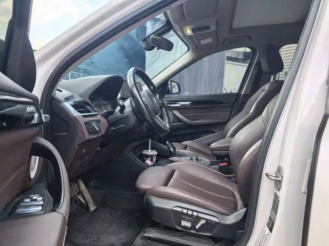 BMW X1 — Фото автомобиля 9