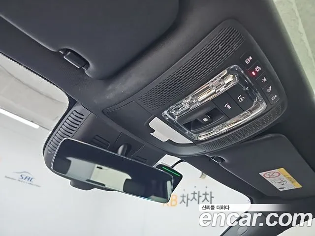 Mercedes-Benz EQB — Фото автомобиля 19