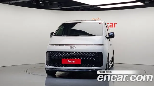 Hyundai Staria — Фото автомобиля 3