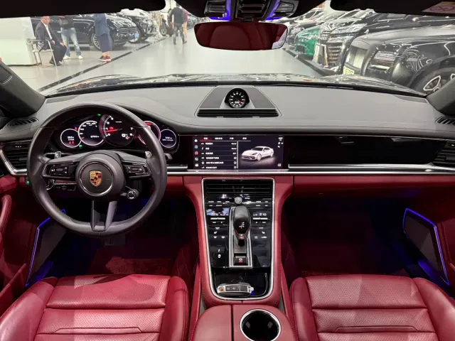 Porsche Panamera — Фото автомобиля 13