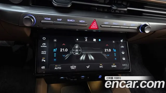 Hyundai Grandeur GN7 — Фото автомобиля 17
