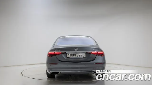 Mercedes-Benz S-Class — Фото автомобиля 4