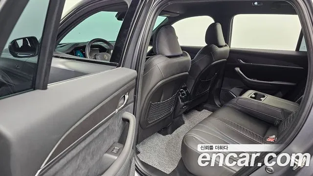Renault-KoreaSamsung Grand Koleos — Фото автомобиля 11