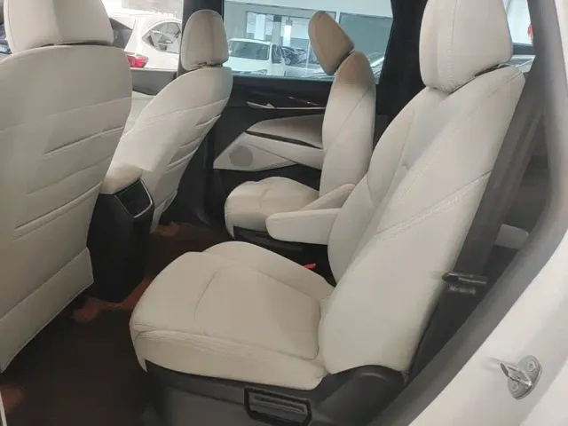 Maxus G50 — Фото автомобиля 16