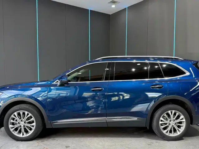Buick Envision Plus — Фото автомобиля 4