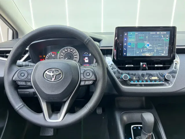 Toyota Corolla — Фото автомобиля 9