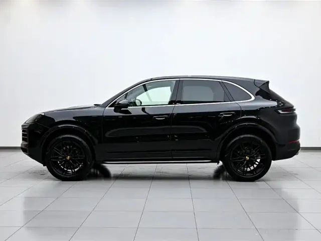 Porsche Cayenne — Фото автомобиля 5