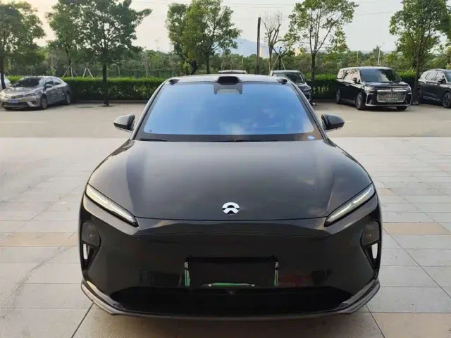 Nio ET5 Touring — Фото автомобиля 2