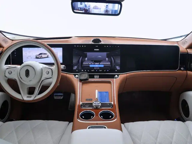 Maextro S800 — Фото автомобиля 6