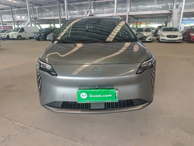 GAC Aion Y — Фото автомобиля 2