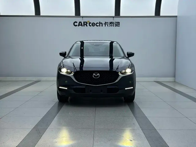 Mazda CX-30 — Фото автомобиля 2