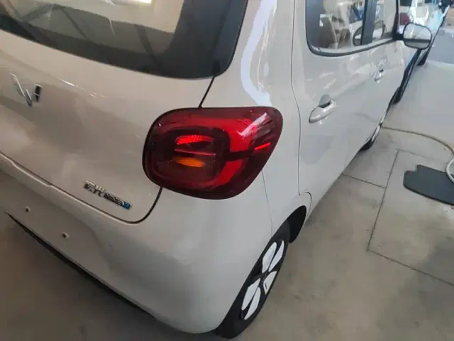 Wuling Hongguang Mini EV — Фото автомобиля 7