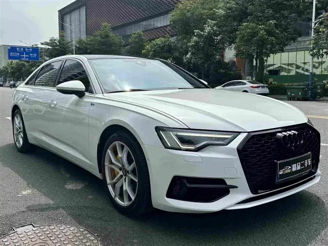 Audi Audi A6L 2023 Facelift 45 TFSI Premium Elegance — Фото автомобиля 3