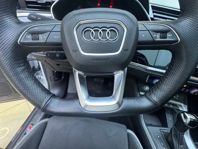 Audi Q3 — Фото автомобиля 15