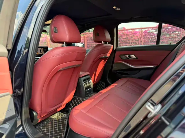 BMW 3 Series — Фото автомобиля 6