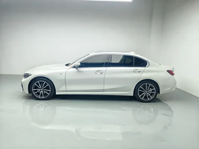 BMW 3 Series — Фото автомобиля 6