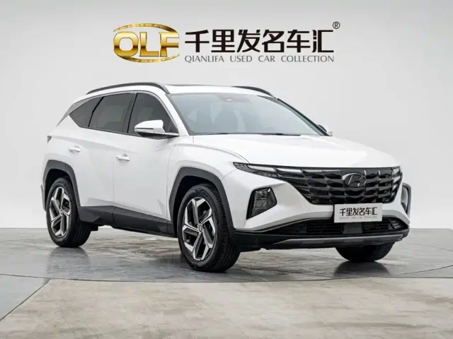 Hyundai Tucson — Фото автомобиля 3