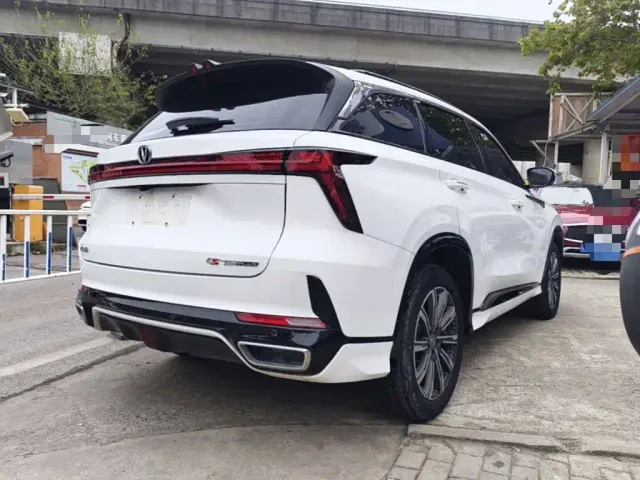 Changan CS75 Plus — Фото автомобиля 6
