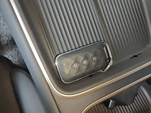 Wuling Starlight S — Фото автомобиля 16